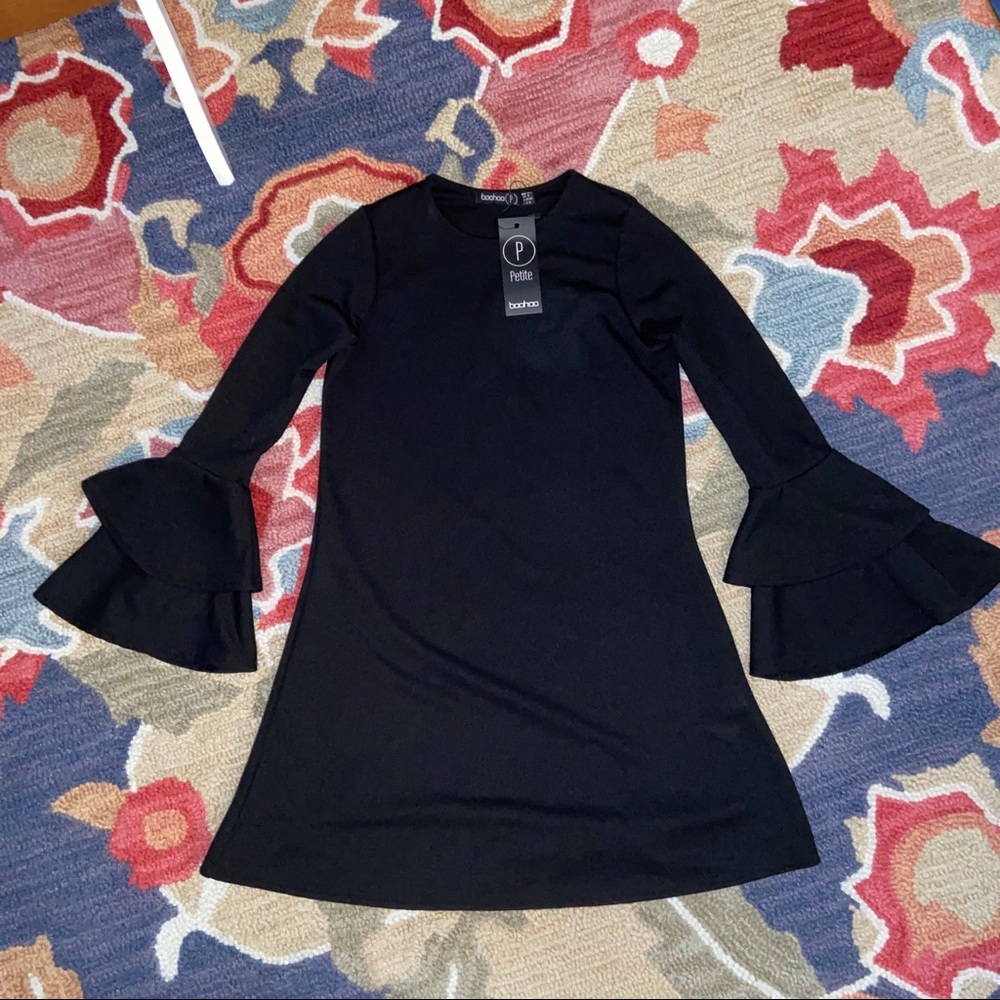 Boohoo Petite double ruffle sleeve shift dress